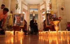 “En este altar asesinaron a nuestros hermanos»: jesuitas dan último adiós a sacerdotes