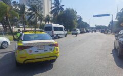 Manifestación obliga a realizar una desviación en bulevar Kukulcán