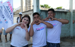 Fernanda Alvear se Compromete a regresar la Paz en Puerto Morelos