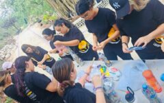 Realizan taller en el Parque Cancún sobre elaboración de “ecoladrillos”